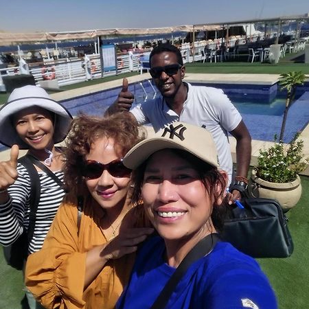 Five Star Nile Cruise From Aswan To Luxor Hotel Buitenkant foto