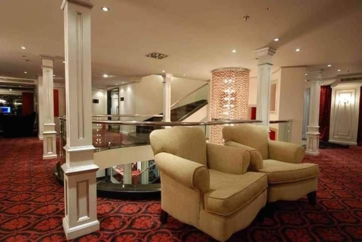 Five Star Nile Cruise From Aswan To Luxor Hotel Buitenkant foto